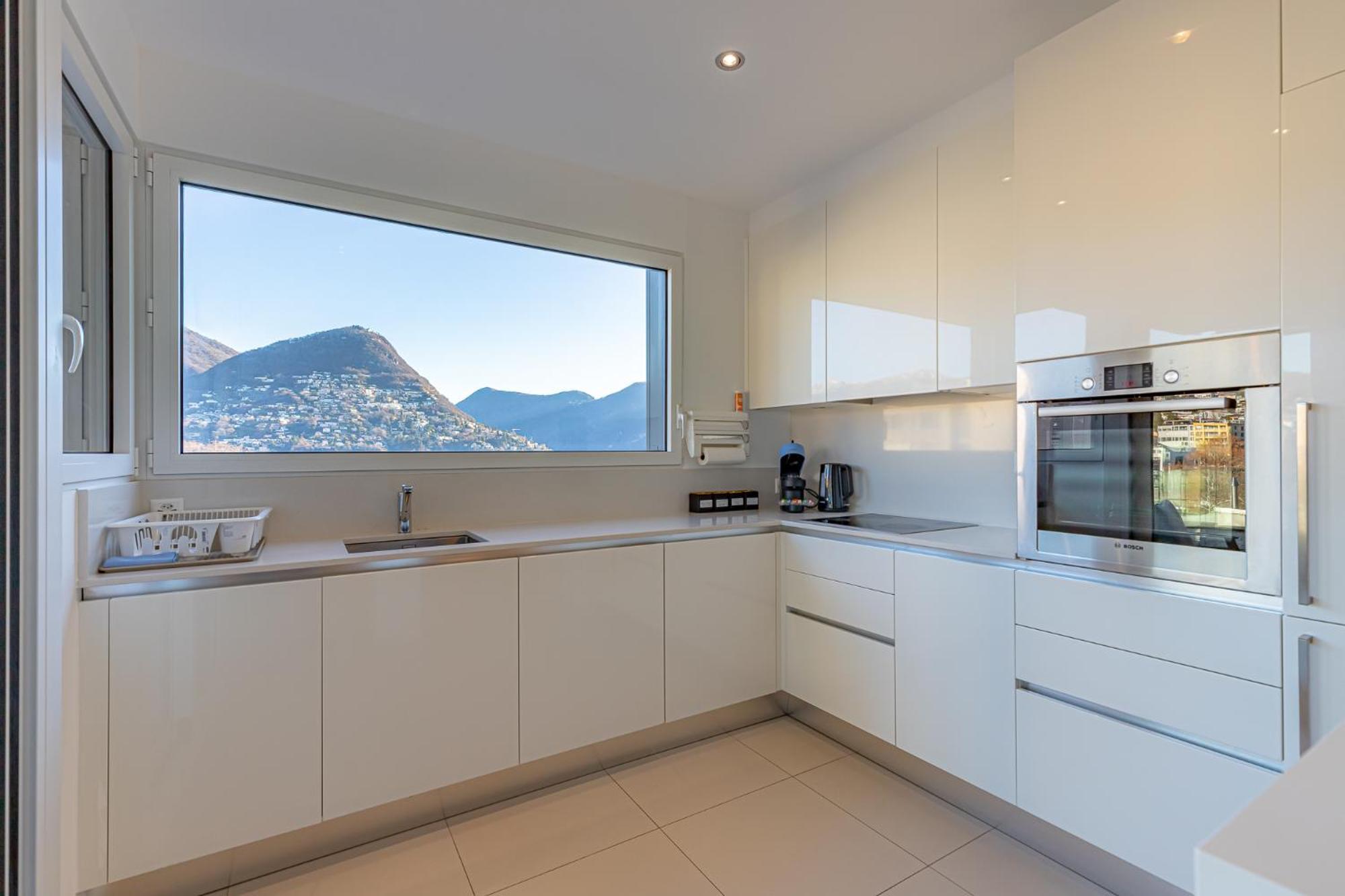 Imperial Of Lugano 3 With A Lake View Behind The Station And 10 Min From The Lake Of Lugano Kültér fotó