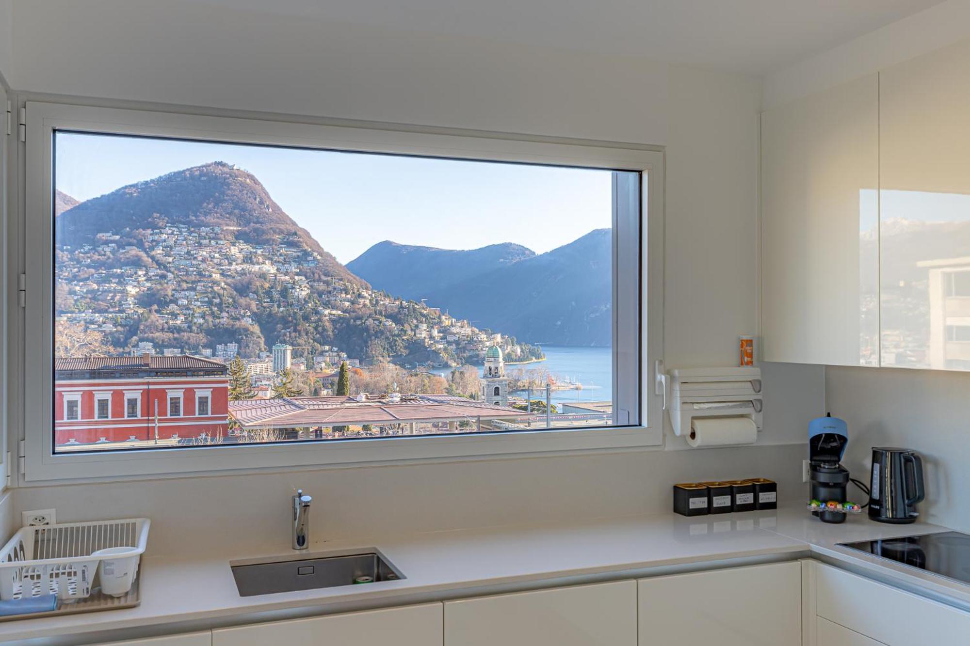 Imperial Of Lugano 3 With A Lake View Behind The Station And 10 Min From The Lake Of Lugano Kültér fotó