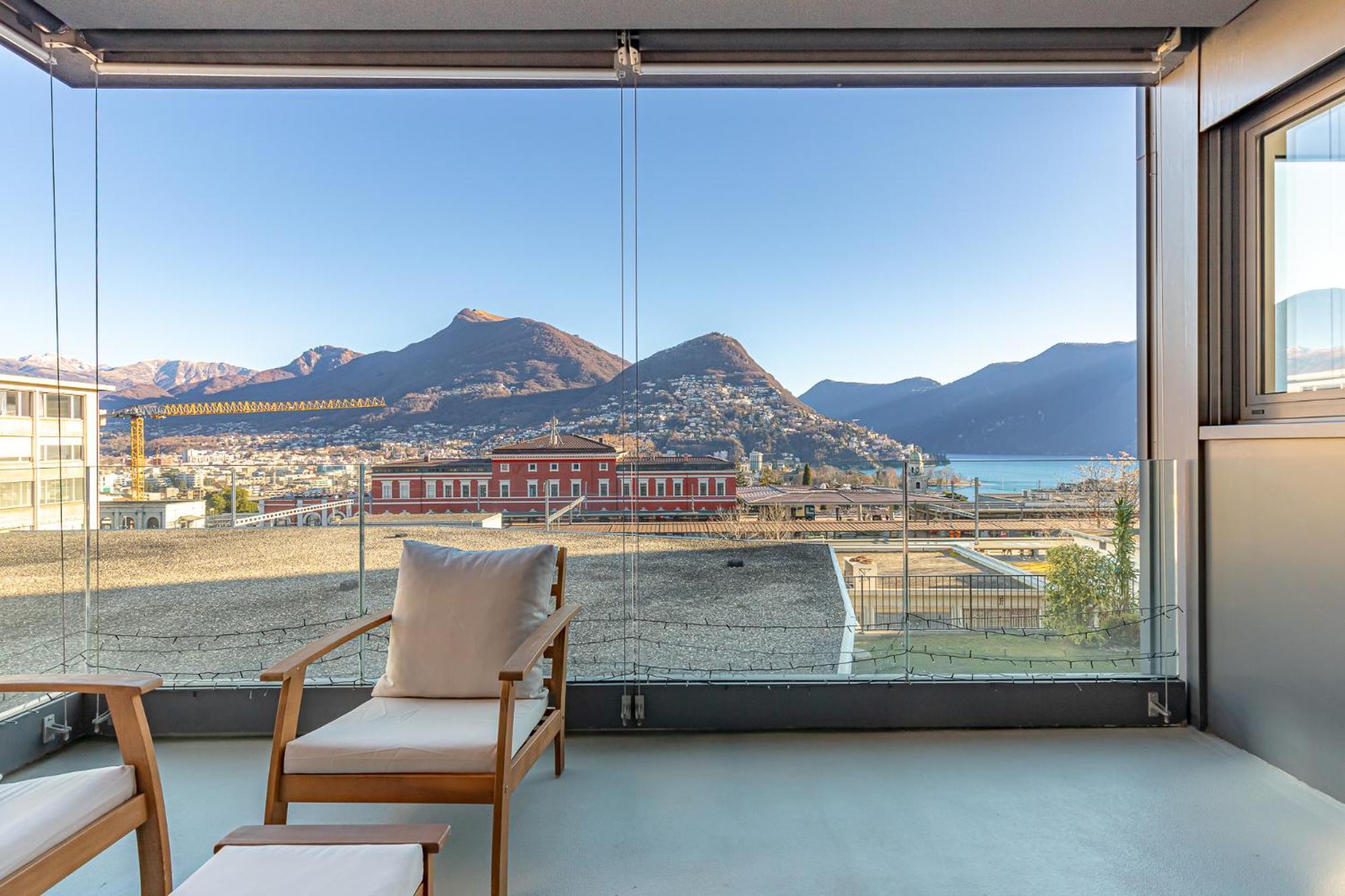 Imperial Of Lugano 3 With A Lake View Behind The Station And 10 Min From The Lake Of Lugano Kültér fotó